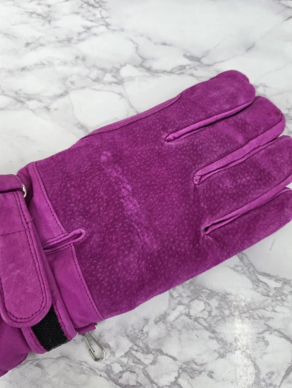 Wilsons Leather Fuchsia Pink Suede Winter Gloves Faux Sherpa Lining